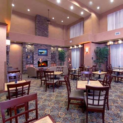 希尔顿欢朋套房酒店-法明顿 外观 照片